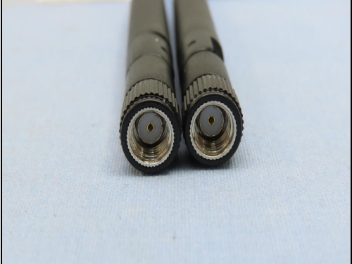 EmWicon ATD7351 Omni Antenna | Tri-Band 2.4/5/6 GHz | RP-SMA Male | Black - Image 3