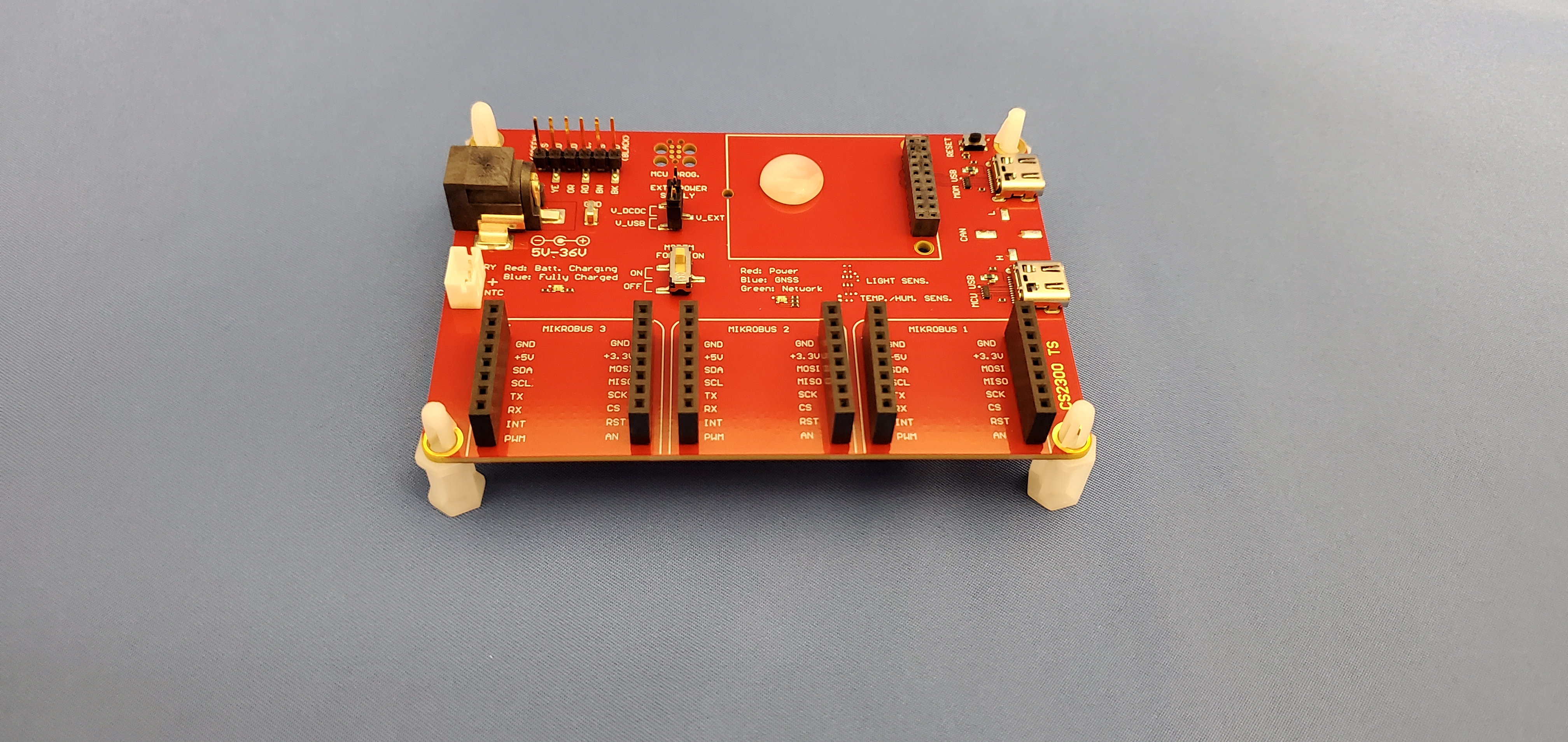Telit Development Kit | Designed for the CMB100 Series | Antennas Included | 3990150771