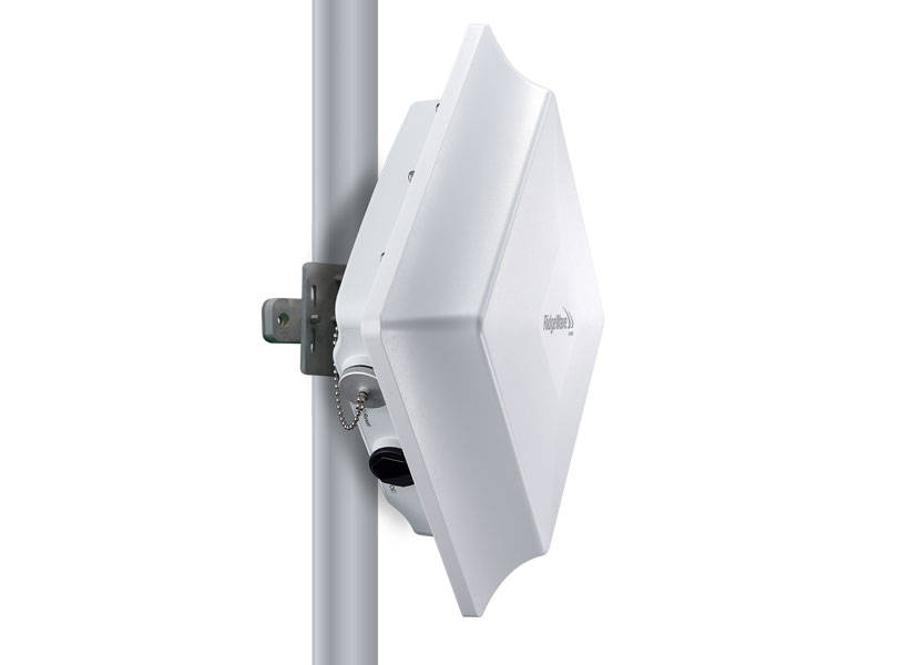 BEC RidgeWave 7000 R24 Gigabit LTE Outdoor Router | Cat 18 | 4x4 MIMO | IP68 Rugged | 7000 R24 - Image 2